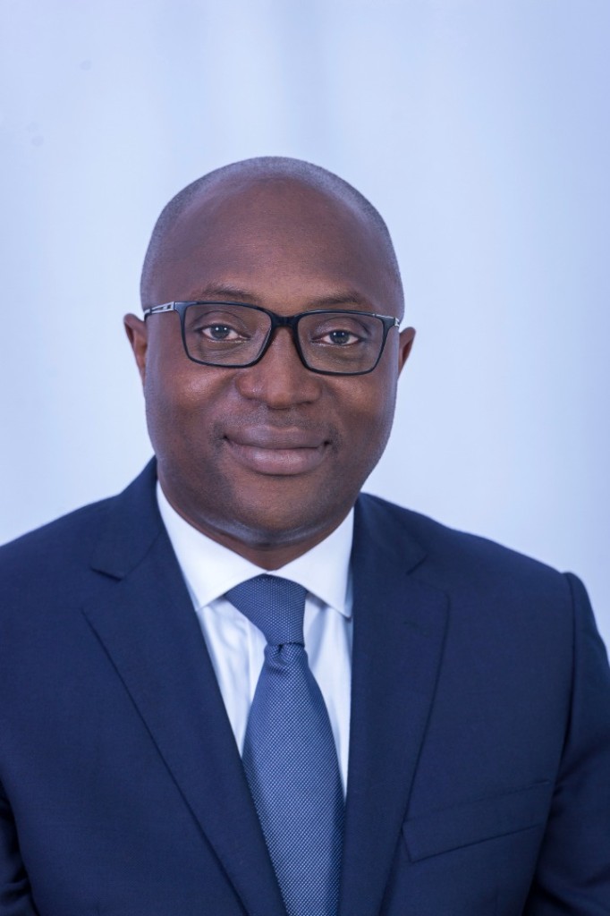 Pr Didier Ekouevi